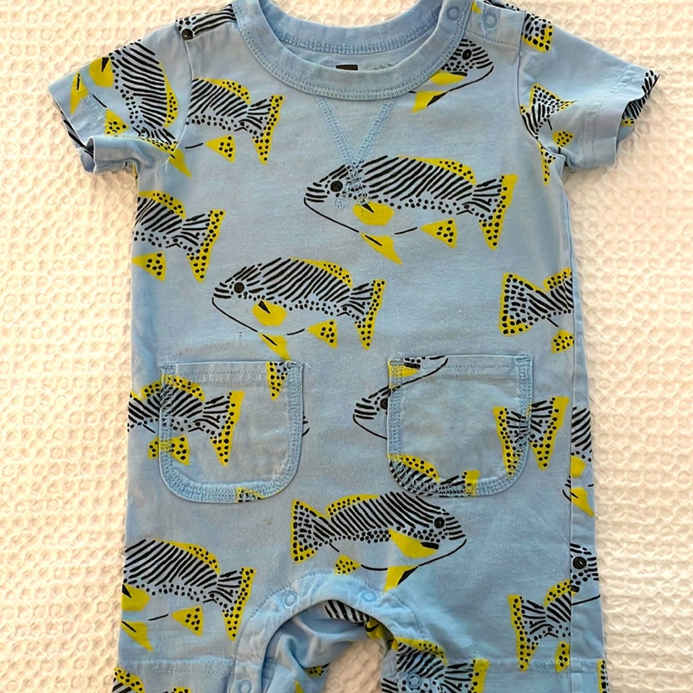 Tea Collection light blue fish romper; size 9-12 months